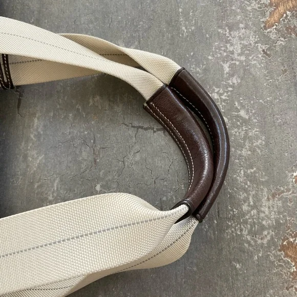 Large weekender Coach bag in EUC - Picture 6 of 8